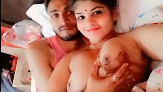Desi Maal Honeymoon – Chubby Punjabi Hard Viral